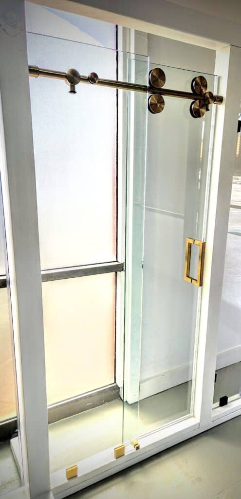 UnoVero Euro-Style Glass Single Sliding Shower Doors