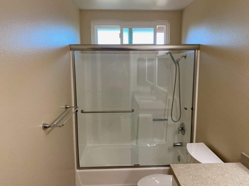 Bathtub Glass Shower Doors