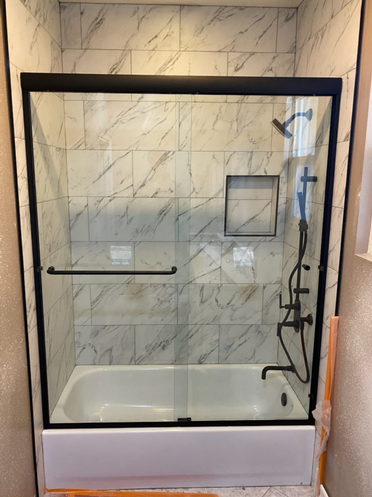 Bathtub Glass Shower Doors