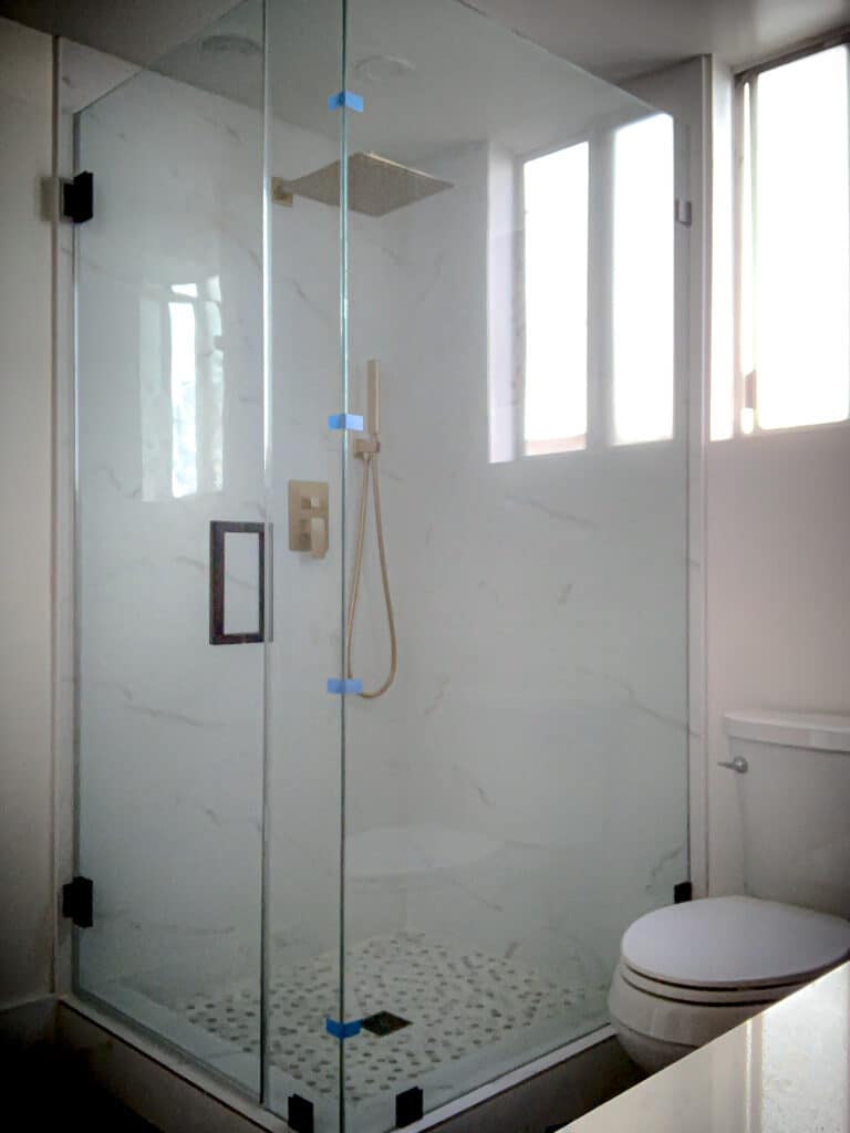 Frameless Glass Shower Enclosures and Corner Showers