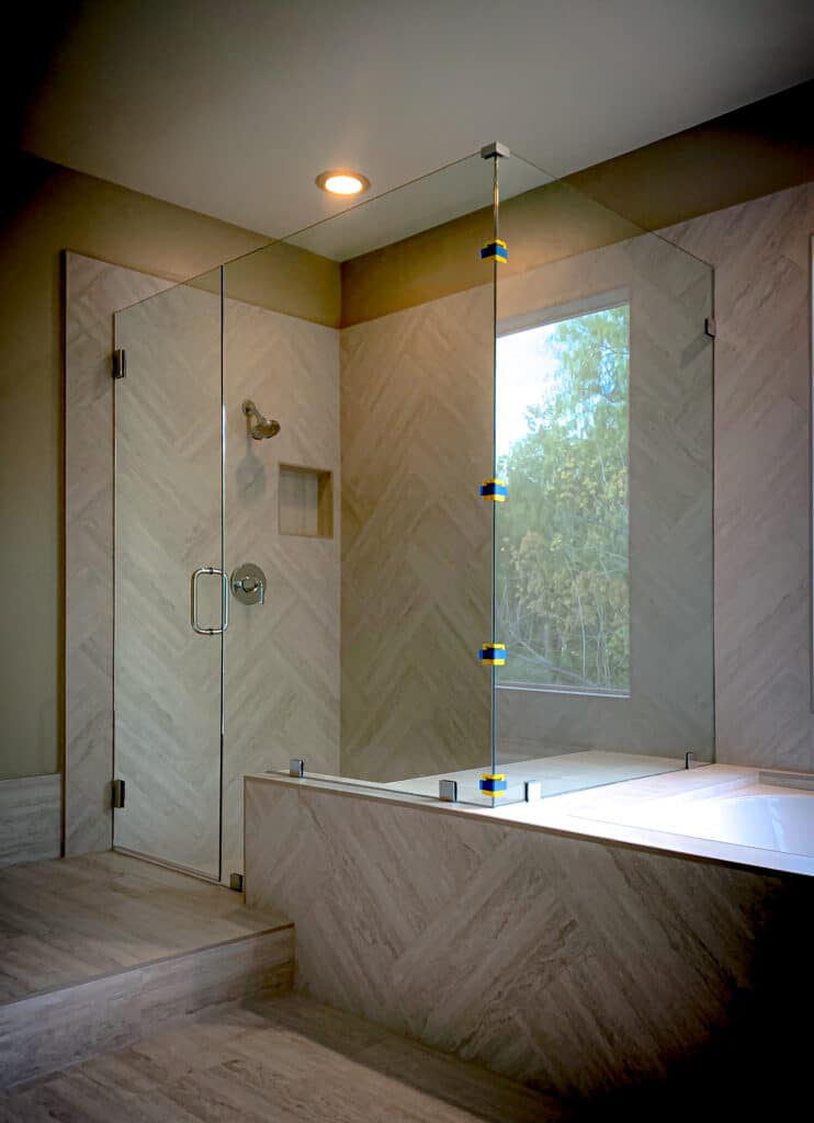Frameless Glass Shower Enclosures and Corner Showers