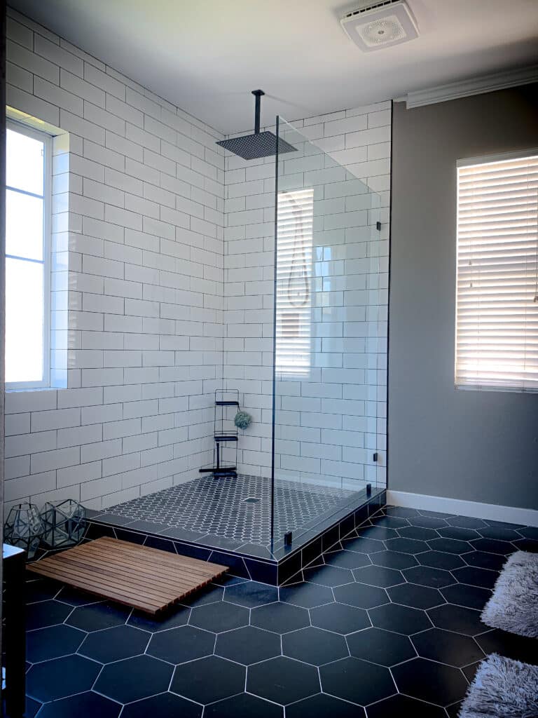 Frameless Glass Shower Screens