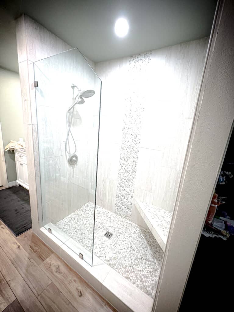 Frameless Glass Shower Screens