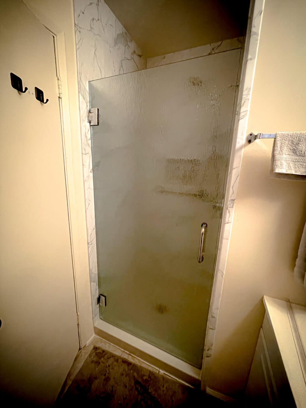 Hinged Frameless Shower Doors - Door Inline Showers