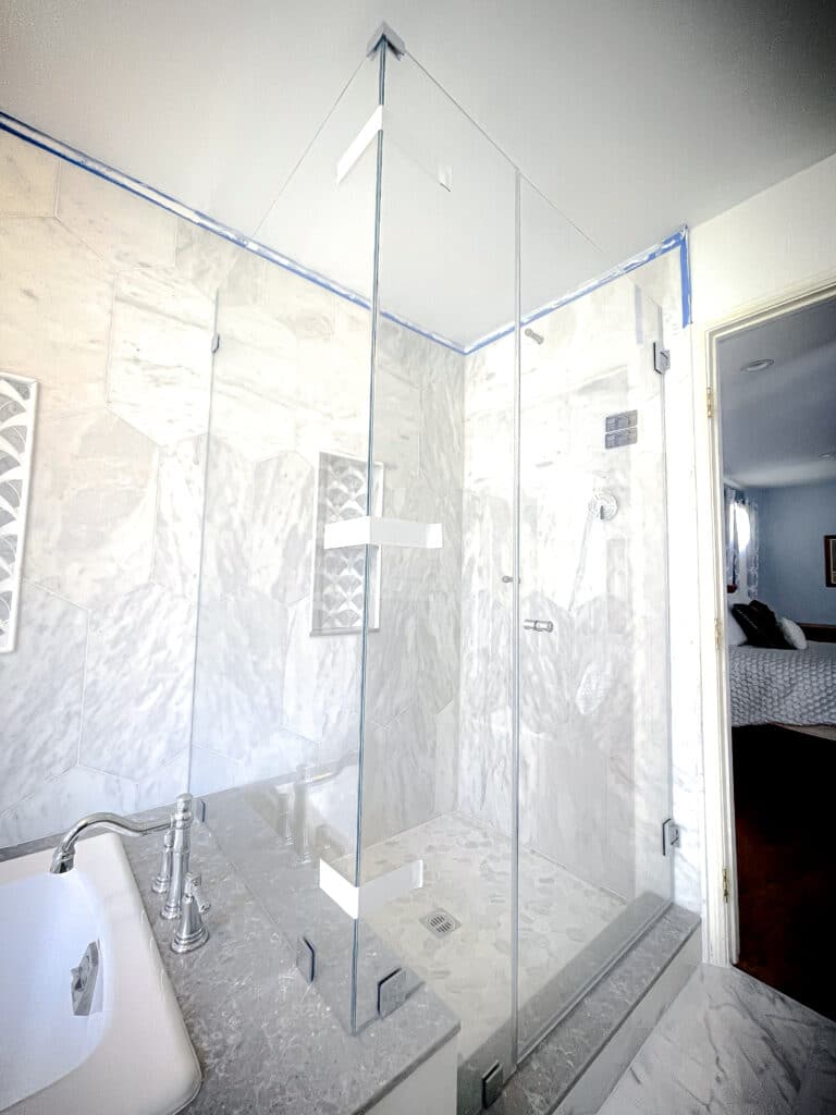 Frameless Glass Shower Enclosures and Corner Showers