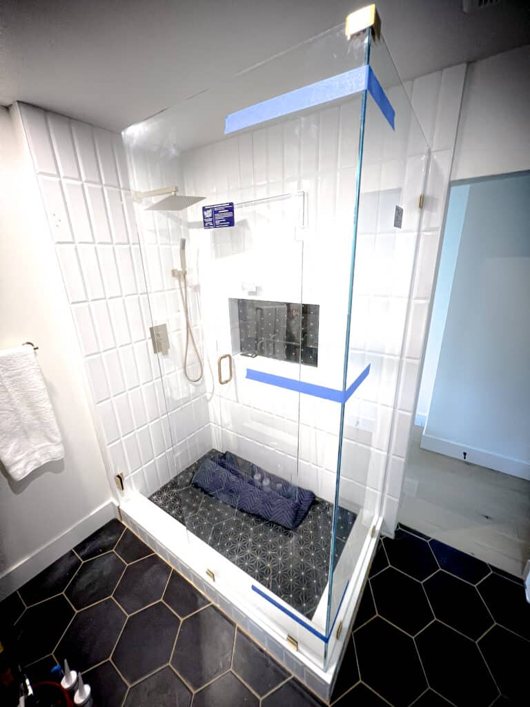 Frameless Glass Shower Enclosures and Corner Showers