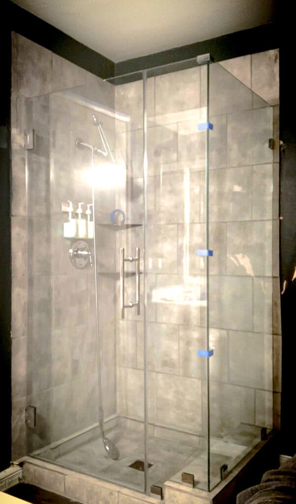 Frameless Glass Shower Enclosures and Corner Showers