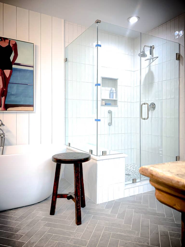 Frameless Glass Shower Enclosures and Corner Showers