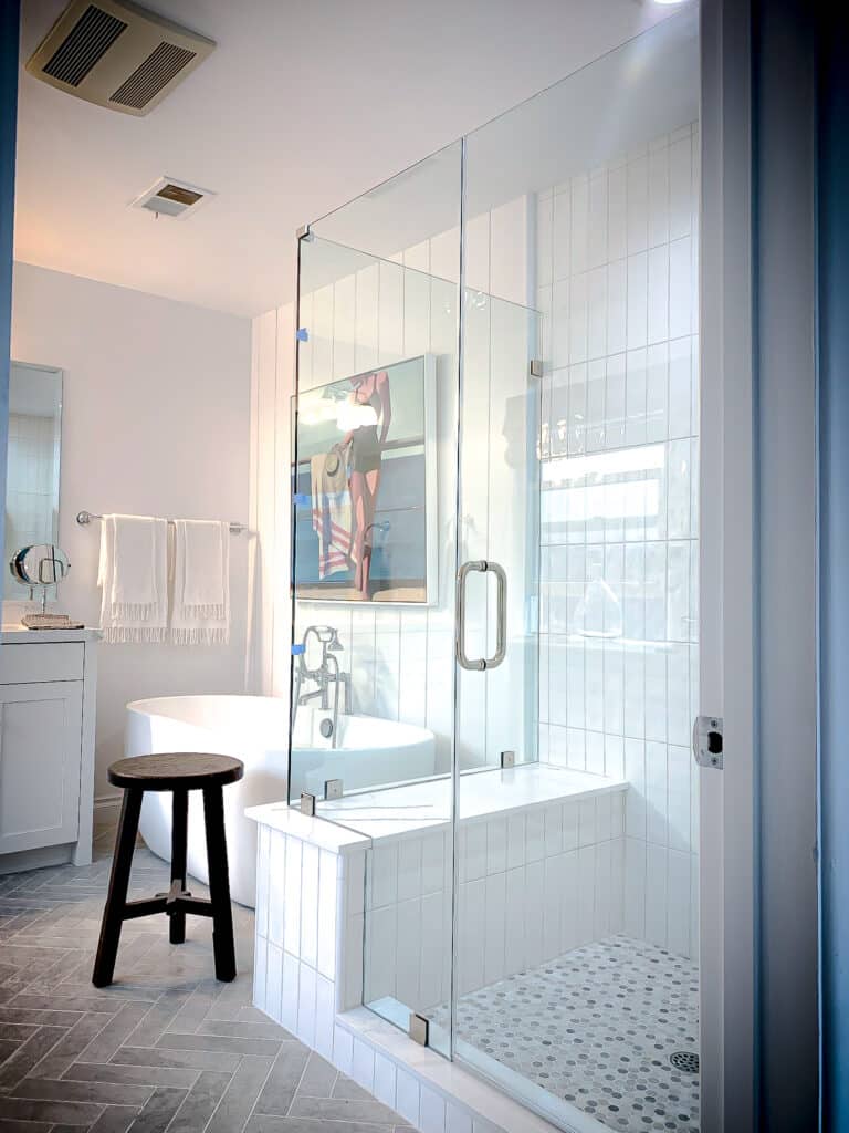 Frameless Glass Shower Enclosures and Corner Showers