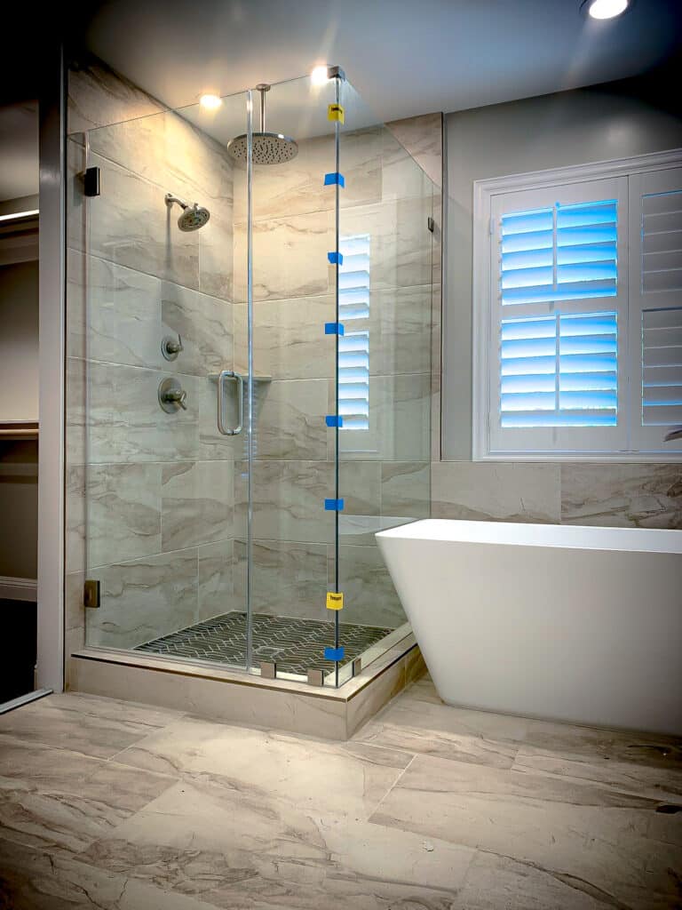 Frameless Glass Shower Enclosures and Corner Showers