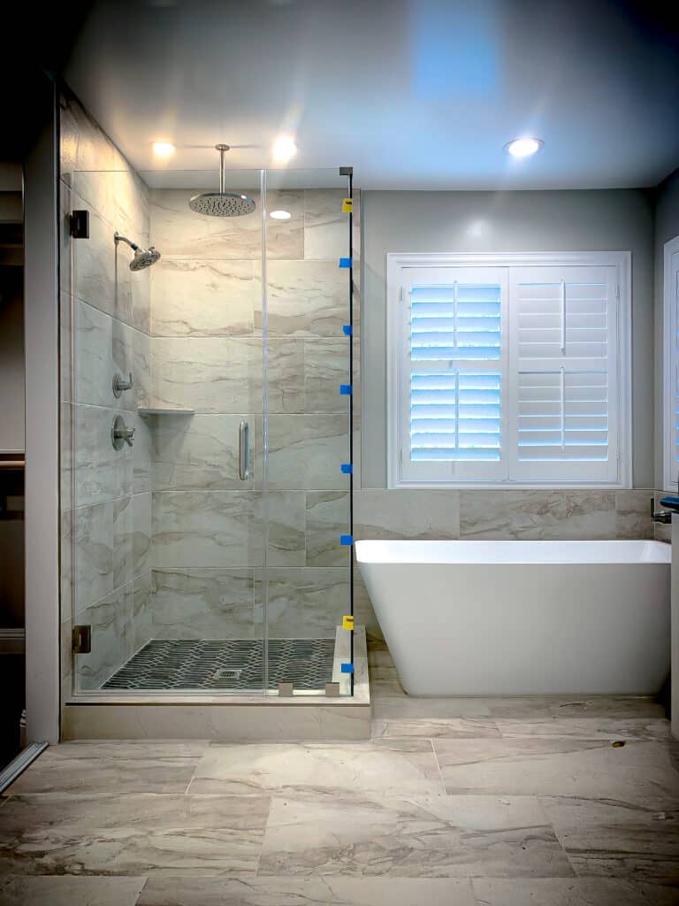 Frameless Glass Shower Enclosures and Corner Showers