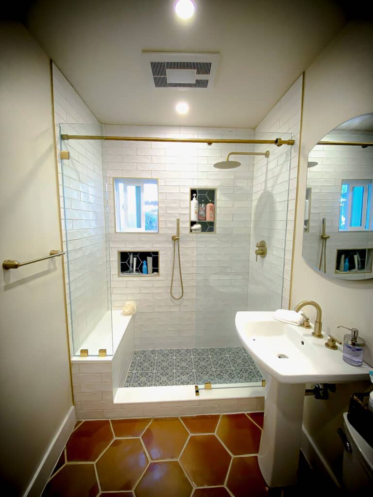 Frameless Glass Shower Screens