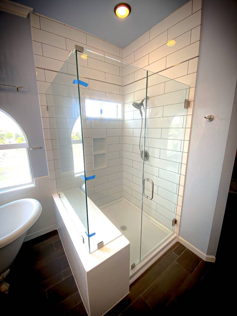 Frameless Glass Shower Enclosures and Corner Showers