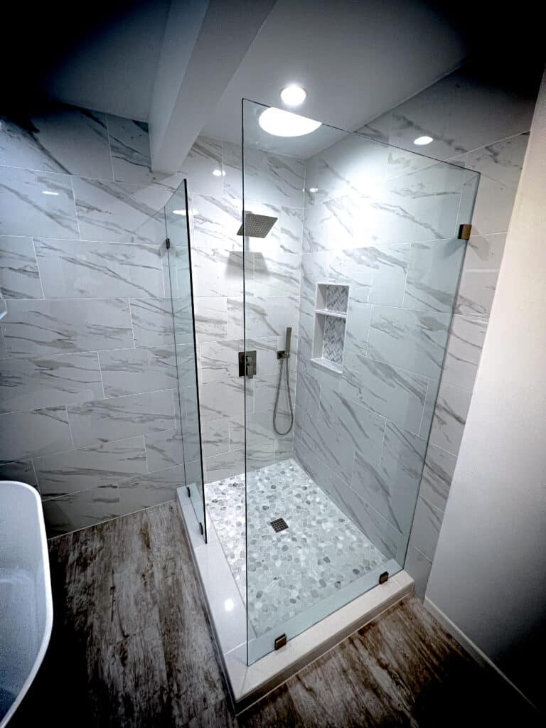 Frameless Glass Shower Screens