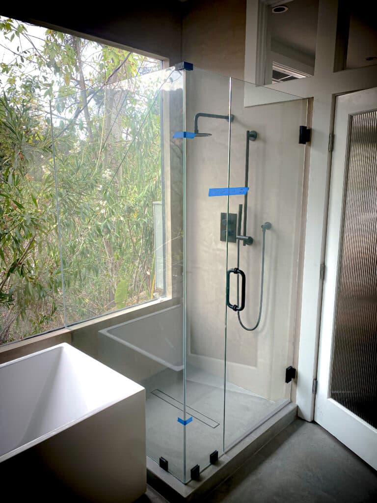 Frameless Glass Shower Enclosures and Corner Showers
