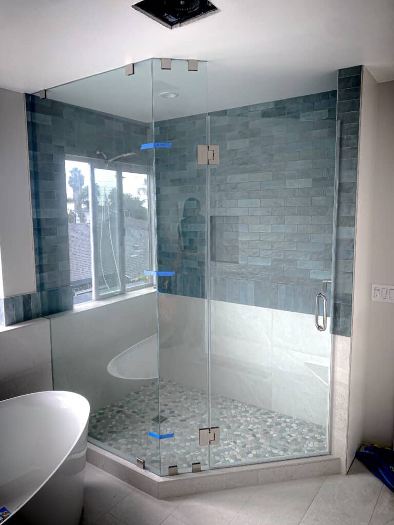 Frameless Glass Shower Enclosures and Corner Showers
