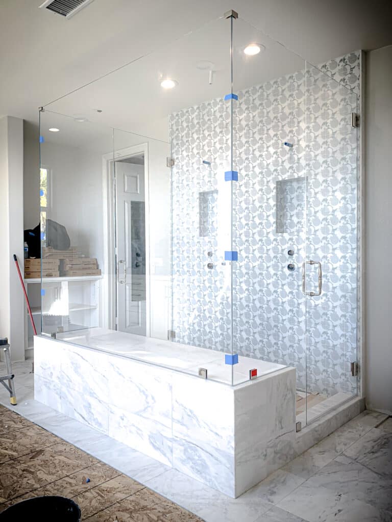 Frameless Glass Shower Enclosures and Corner Showers