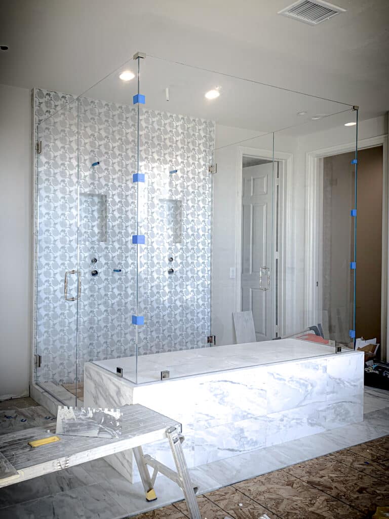 Frameless Glass Shower Enclosures and Corner Showers