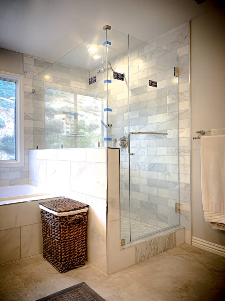 Frameless Glass Shower Enclosures and Corner Showers