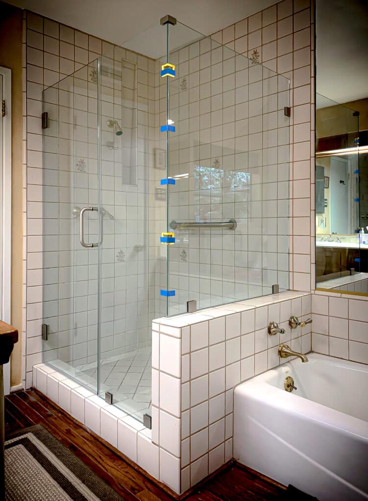 Frameless Glass Shower Enclosures and Corner Showers