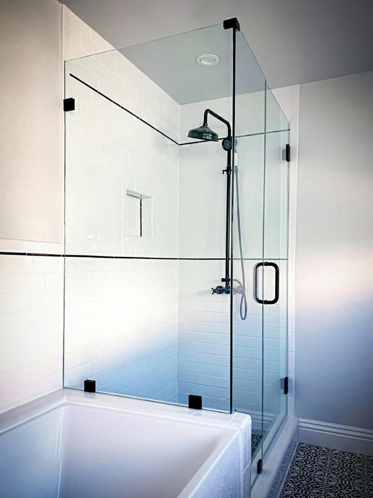 Frameless Glass Shower Enclosures and Corner Showers