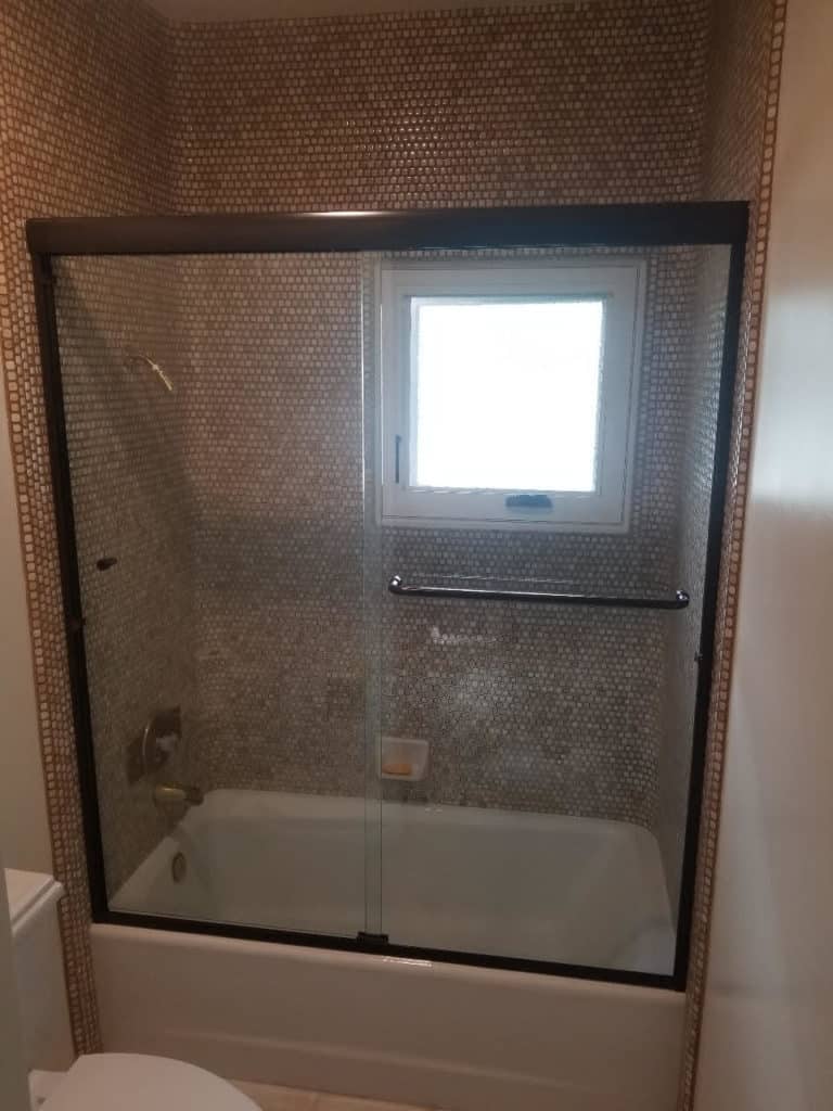 Bathtub Glass Shower Doors