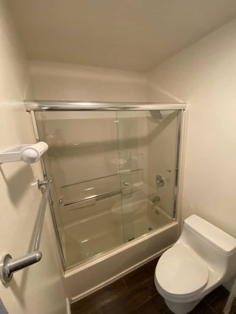 Bathtub Glass Shower Doors