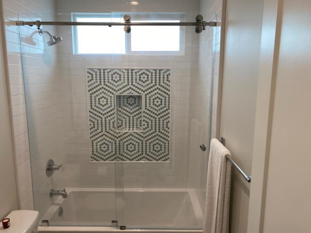 Bathtub Glass Shower Doors