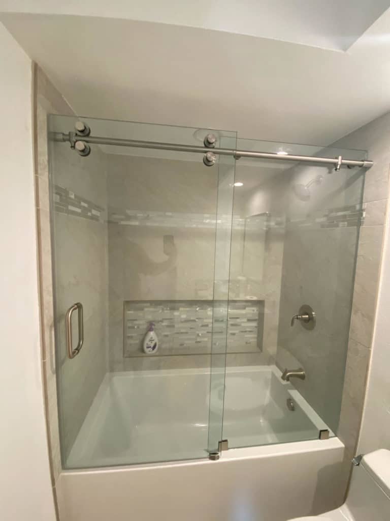 Bathtub Glass Shower Doors
