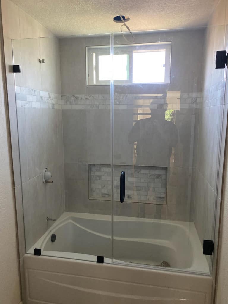 Bathtub Glass Shower Doors