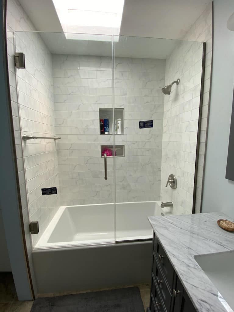 Bathtub Glass Shower Doors