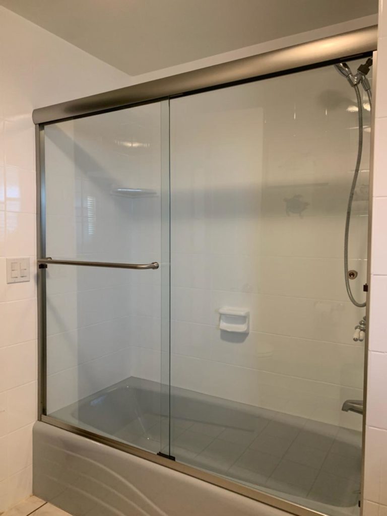 Bathtub Glass Shower Doors