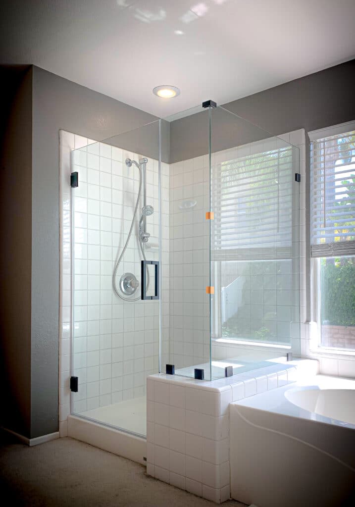 Frameless Glass Shower Enclosures and Corner Showers